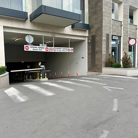 Novi Dorcol With Garage Апартаменты